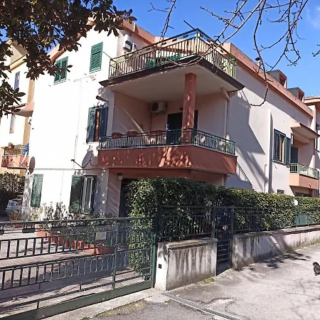 Apartment Casa Pina San Felice a Cancello